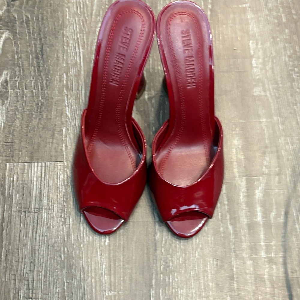 Steve Madden Red Patent Peep-Toe Mules - Picture 4 of 5